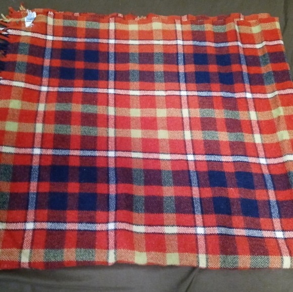 🇺🇸🏤VINTAGE RED PLAID WOOL THROW🏫🍝 - Picture 3 of 12
